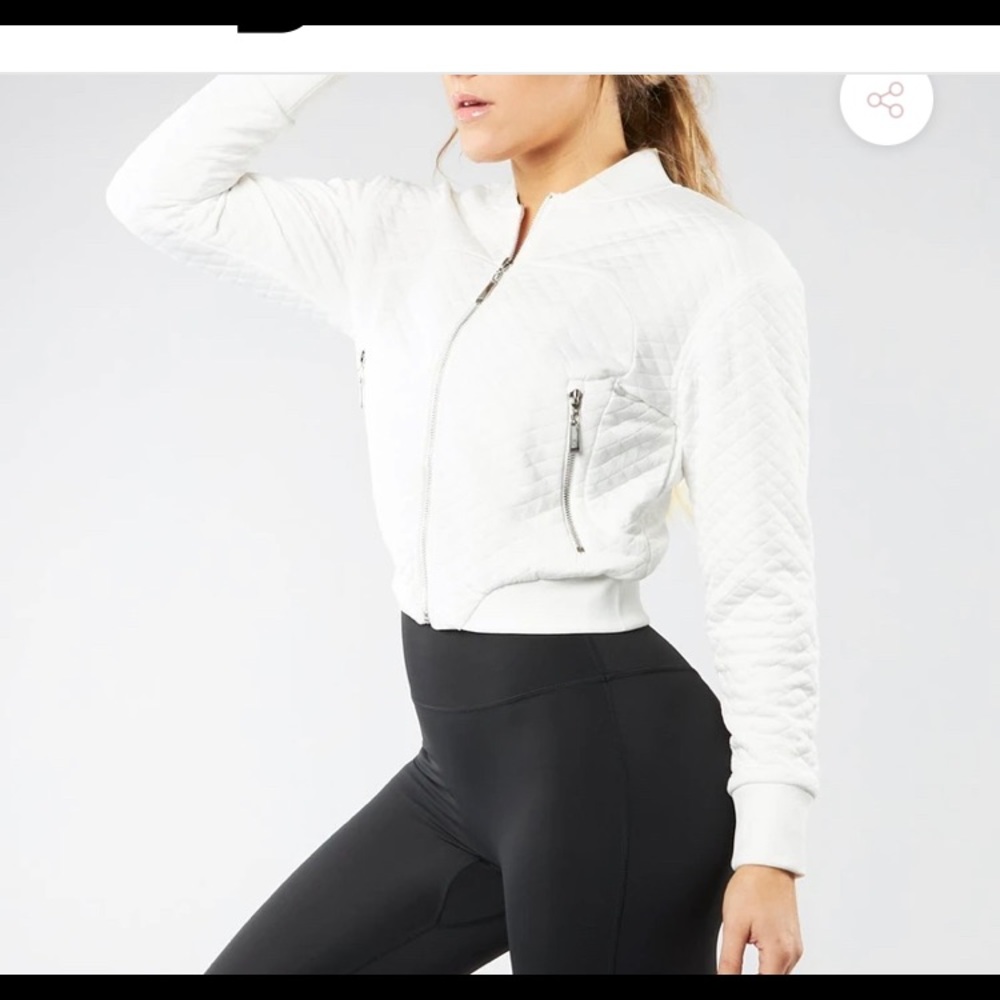 Buffbunny Collection Arnold Bomber M